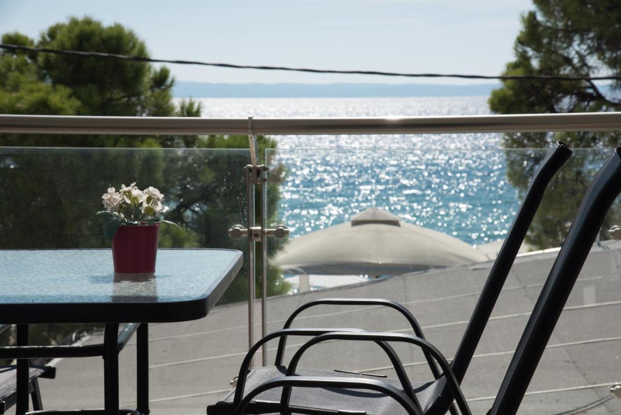Vertigo Seaside Apartments Nikiti  Bagian luar foto